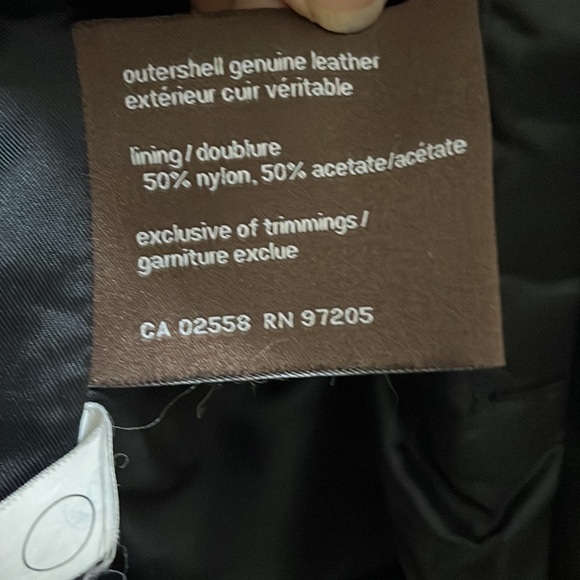 Danier black leather jacket (sz s) - Picture 3 of 8